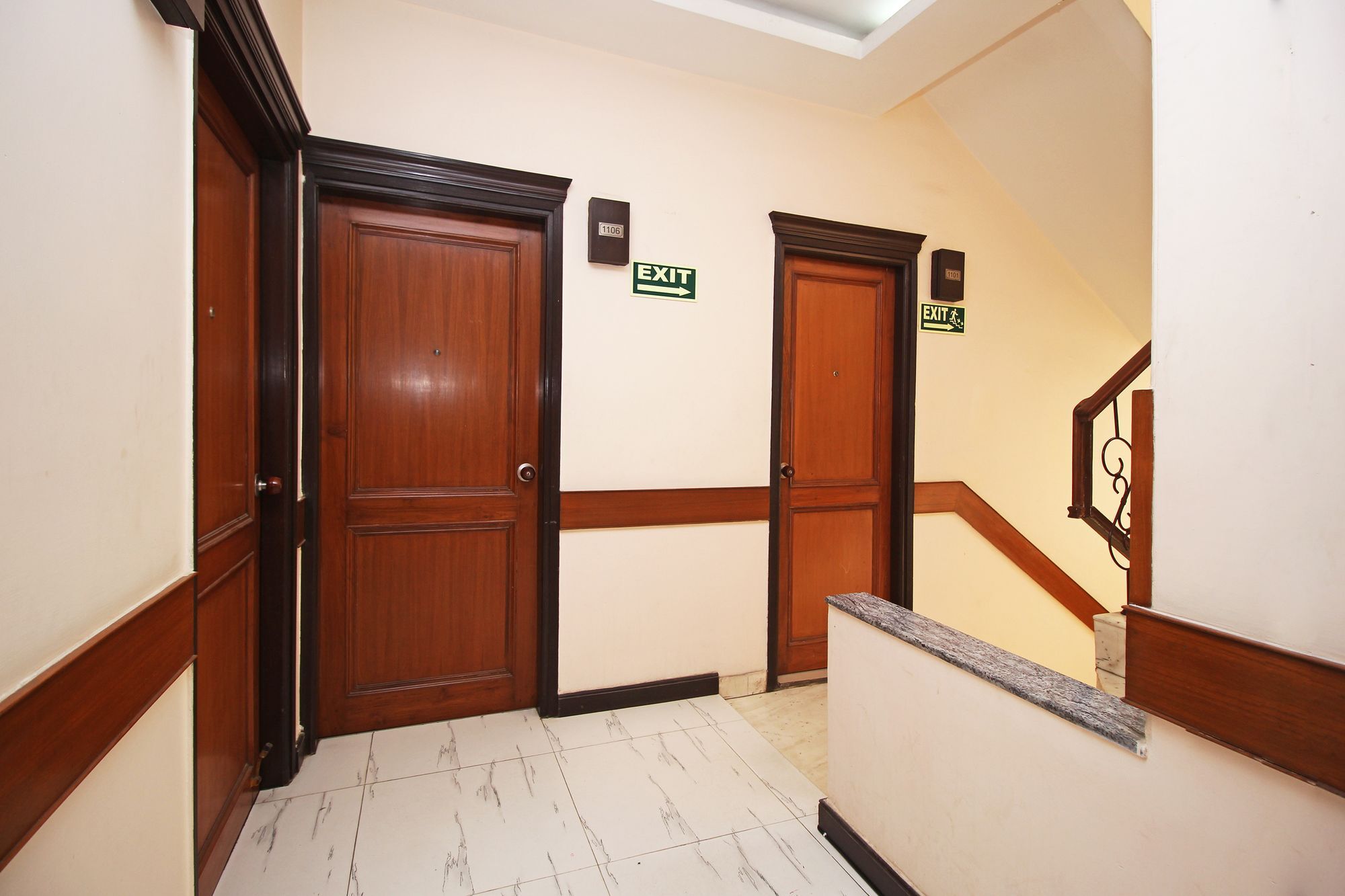 Oyo 6589 Shubhdeep Aashiyana Hotel คูร์เคาน์ ภายนอก รูปภาพ