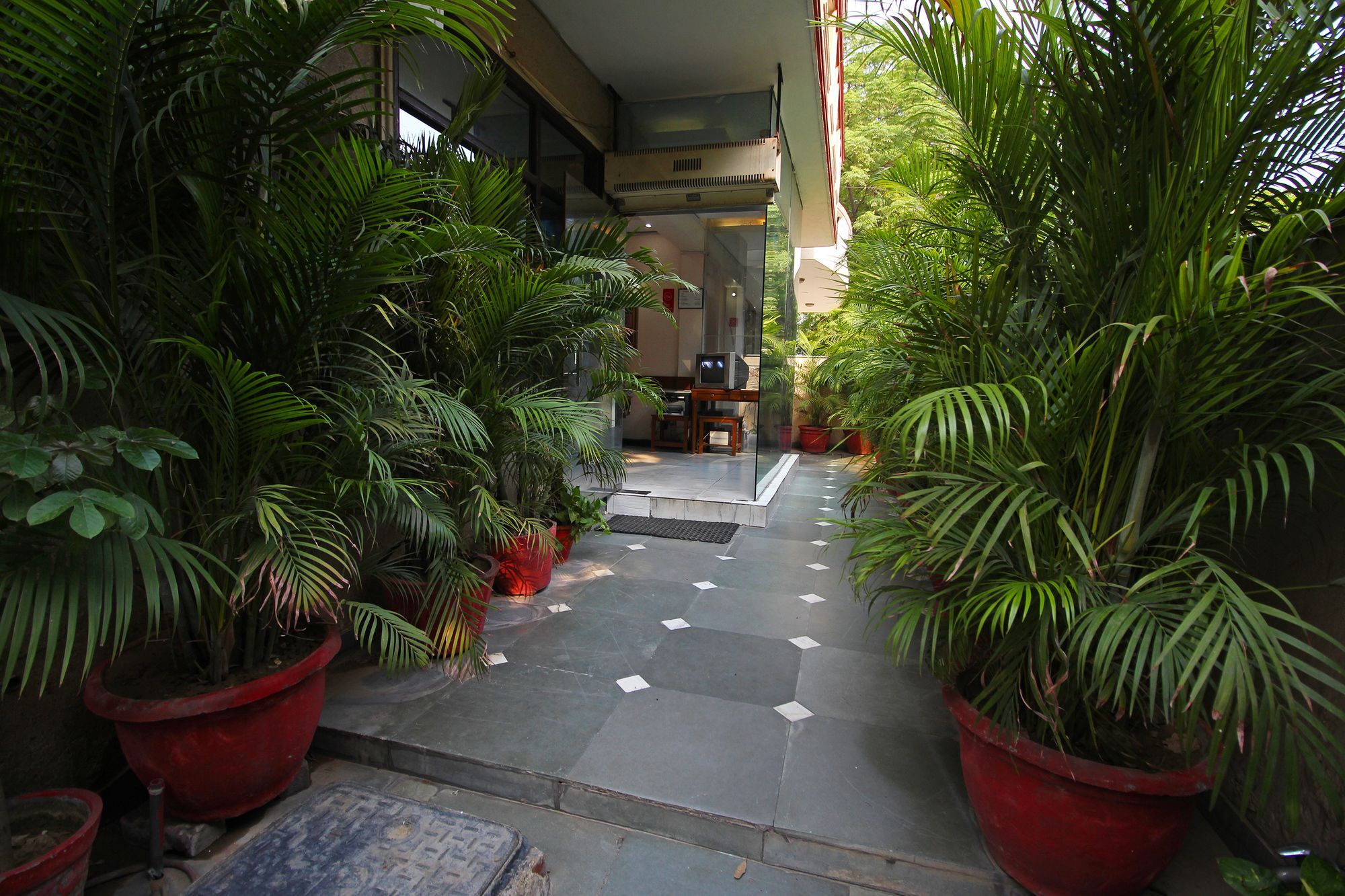 Oyo 6589 Shubhdeep Aashiyana Hotel คูร์เคาน์ ภายนอก รูปภาพ